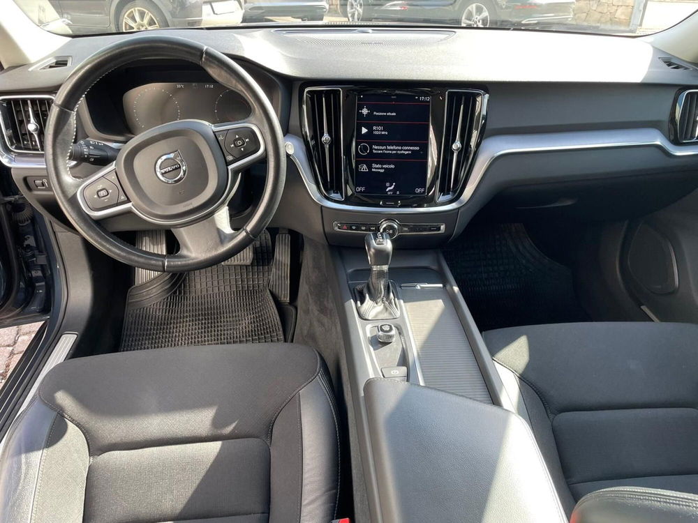 Volvo V60 usata a Taranto (6)