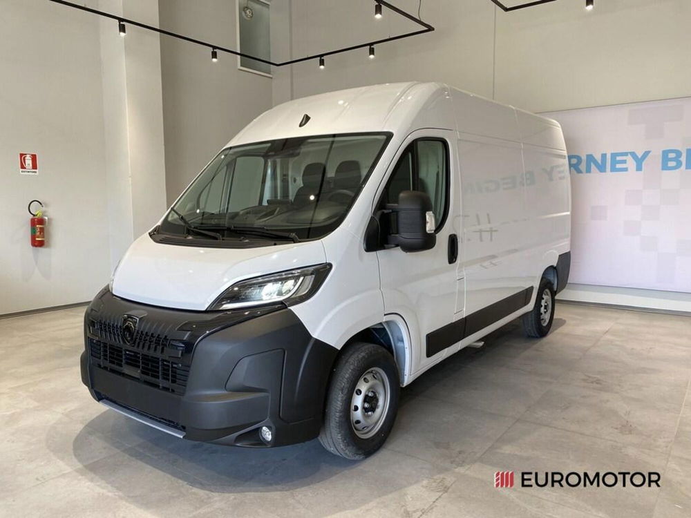 Peugeot Boxer Furgone nuova a Bari