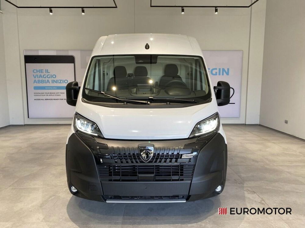 Peugeot Boxer Furgone nuova a Bari (4)