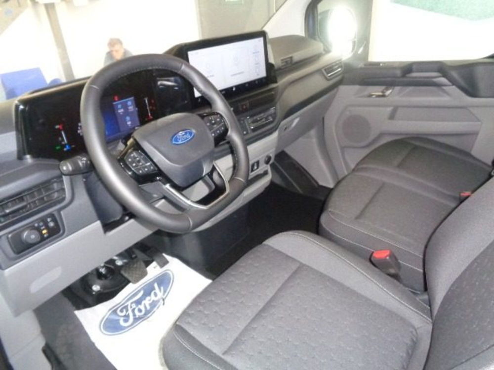 Ford Transit Custom Furgone nuova a Cuneo (15)