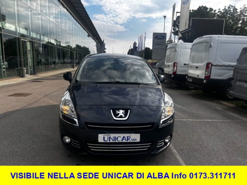 Peugeot 5008 usata a Cuneo