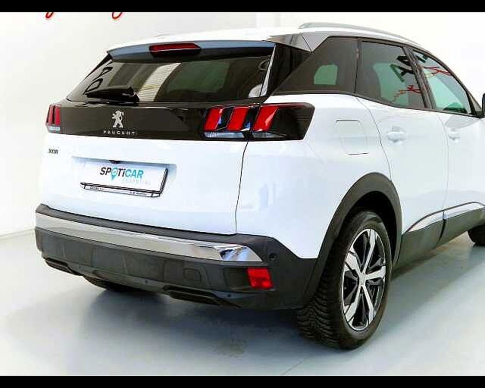 Peugeot 3008 usata a Milano (16)