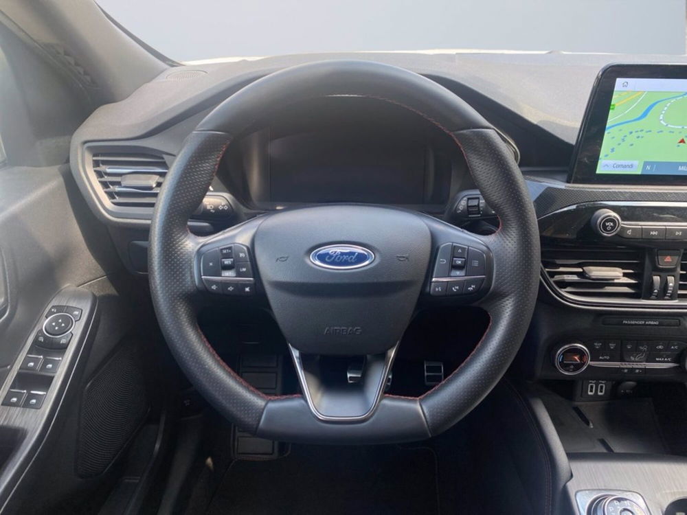 Ford Kuga usata a Milano (13)