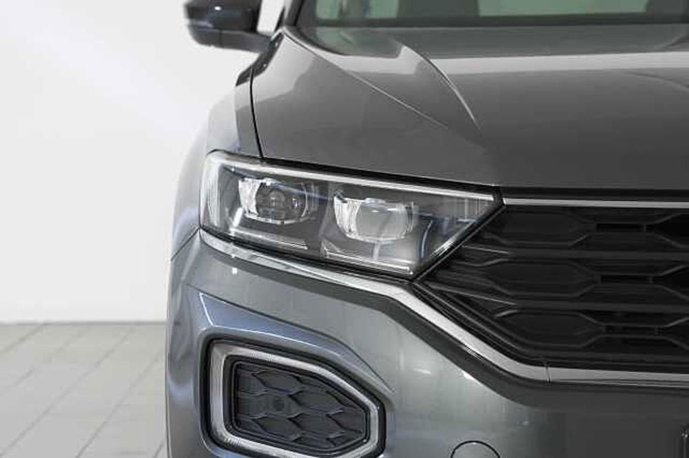 Volkswagen T-Roc usata a Como (6)