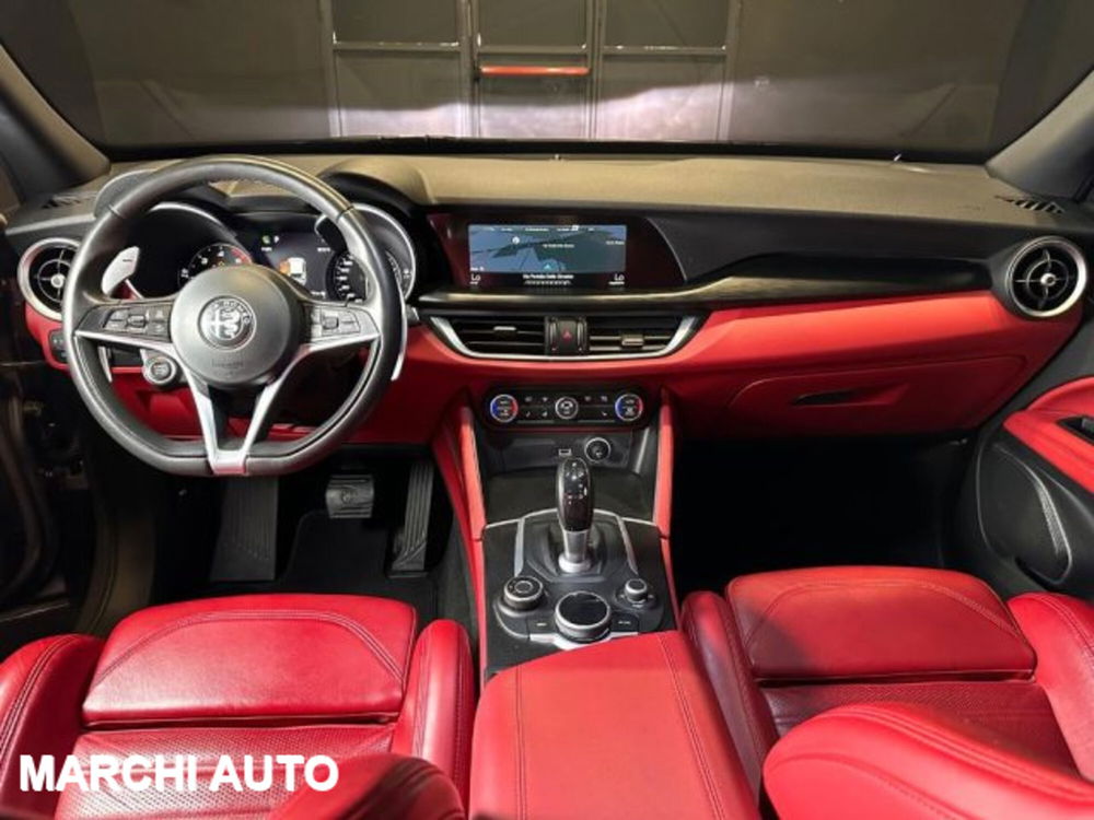 Alfa Romeo Stelvio usata a Perugia (13)