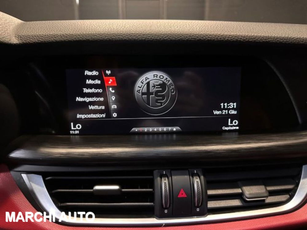 Alfa Romeo Stelvio usata a Perugia (18)