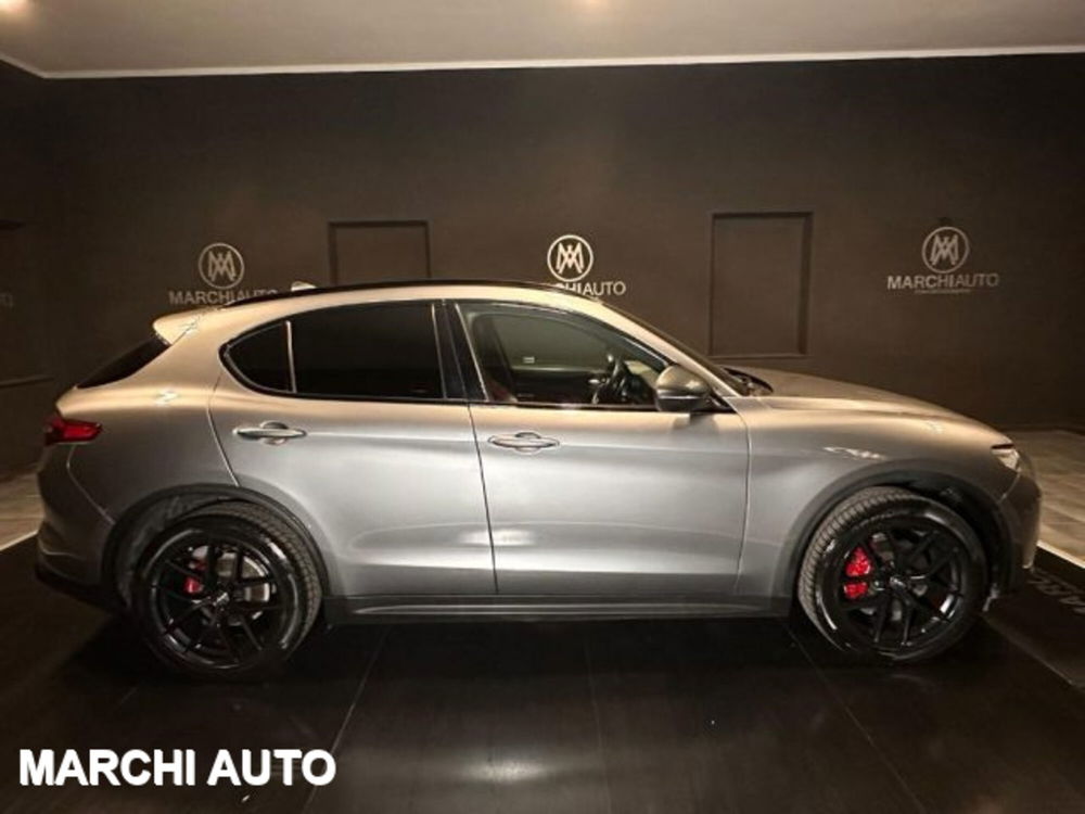 Alfa Romeo Stelvio usata a Perugia (4)