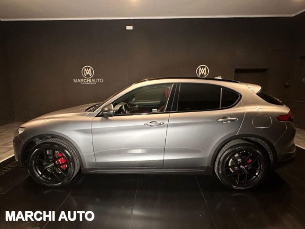 Alfa Romeo Stelvio usata a Perugia (8)