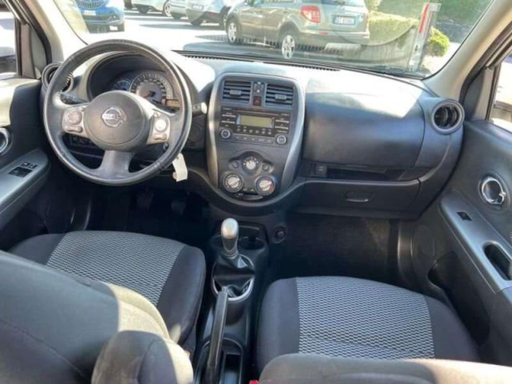 Nissan Micra usata a Lucca (9)