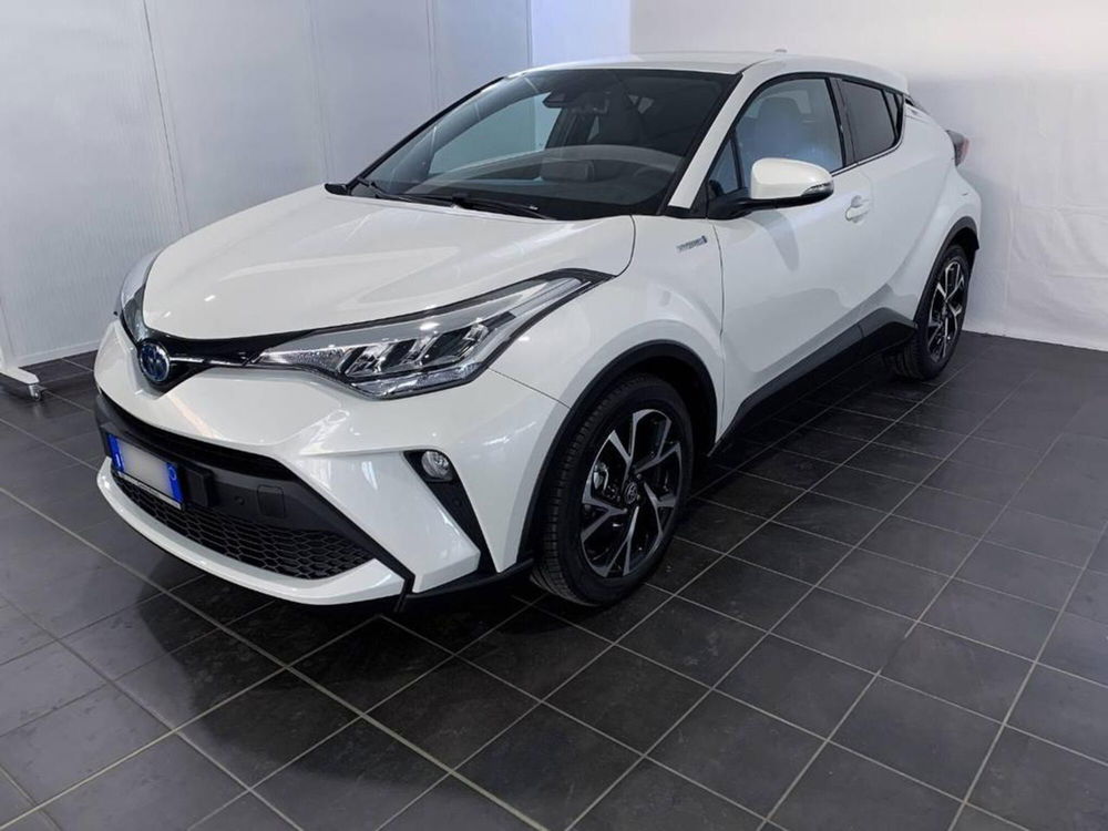 Toyota Toyota C-HR nuova a Torino