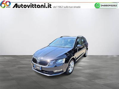 Skoda Octavia Station Wagon 2.0 tdi Executive 150cv dsg del 2018 usata a Como