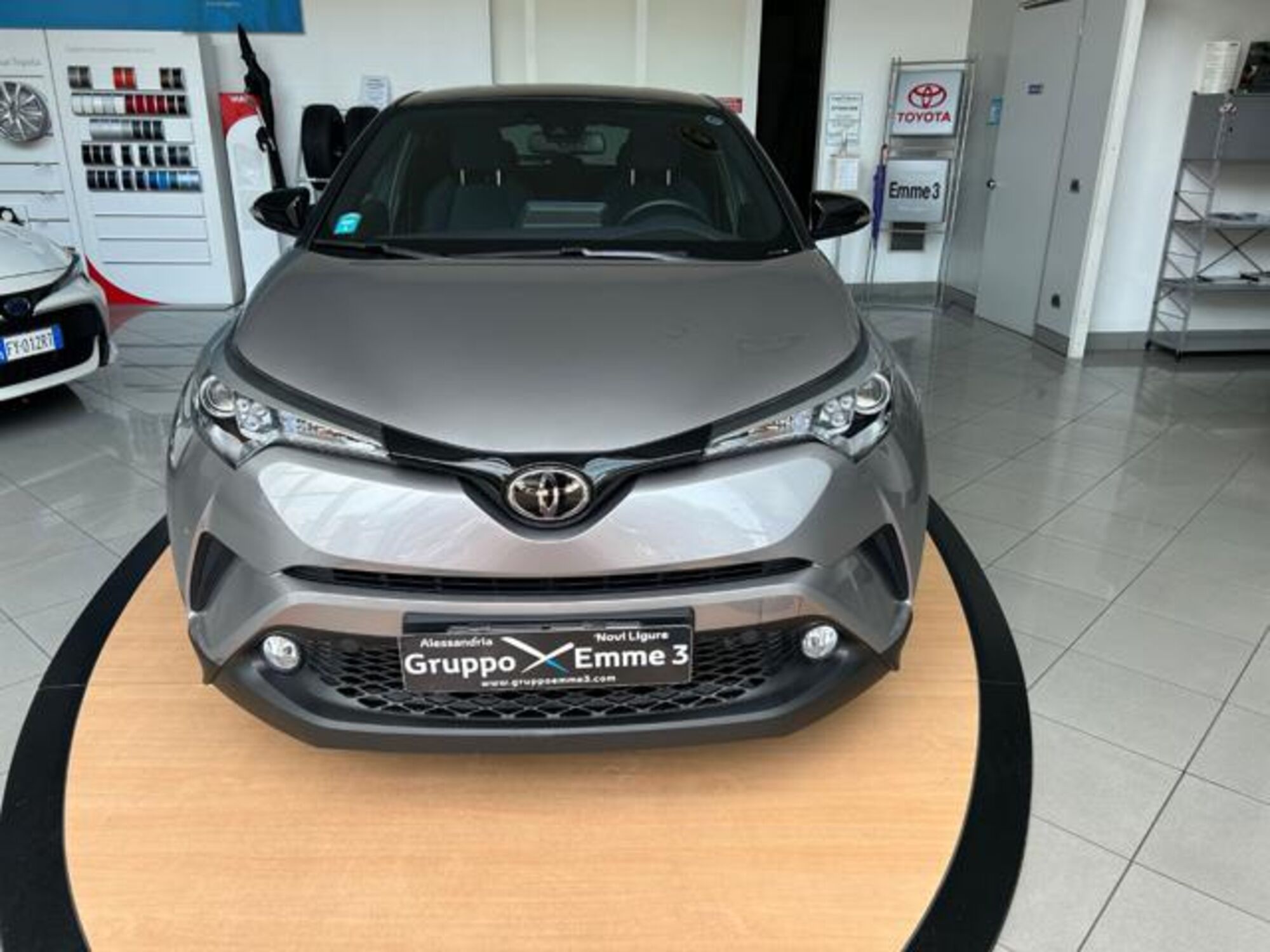 Toyota Toyota C-HR 1.2 Turbo CVT 4WD Style del 2017 usata a Novi Ligure