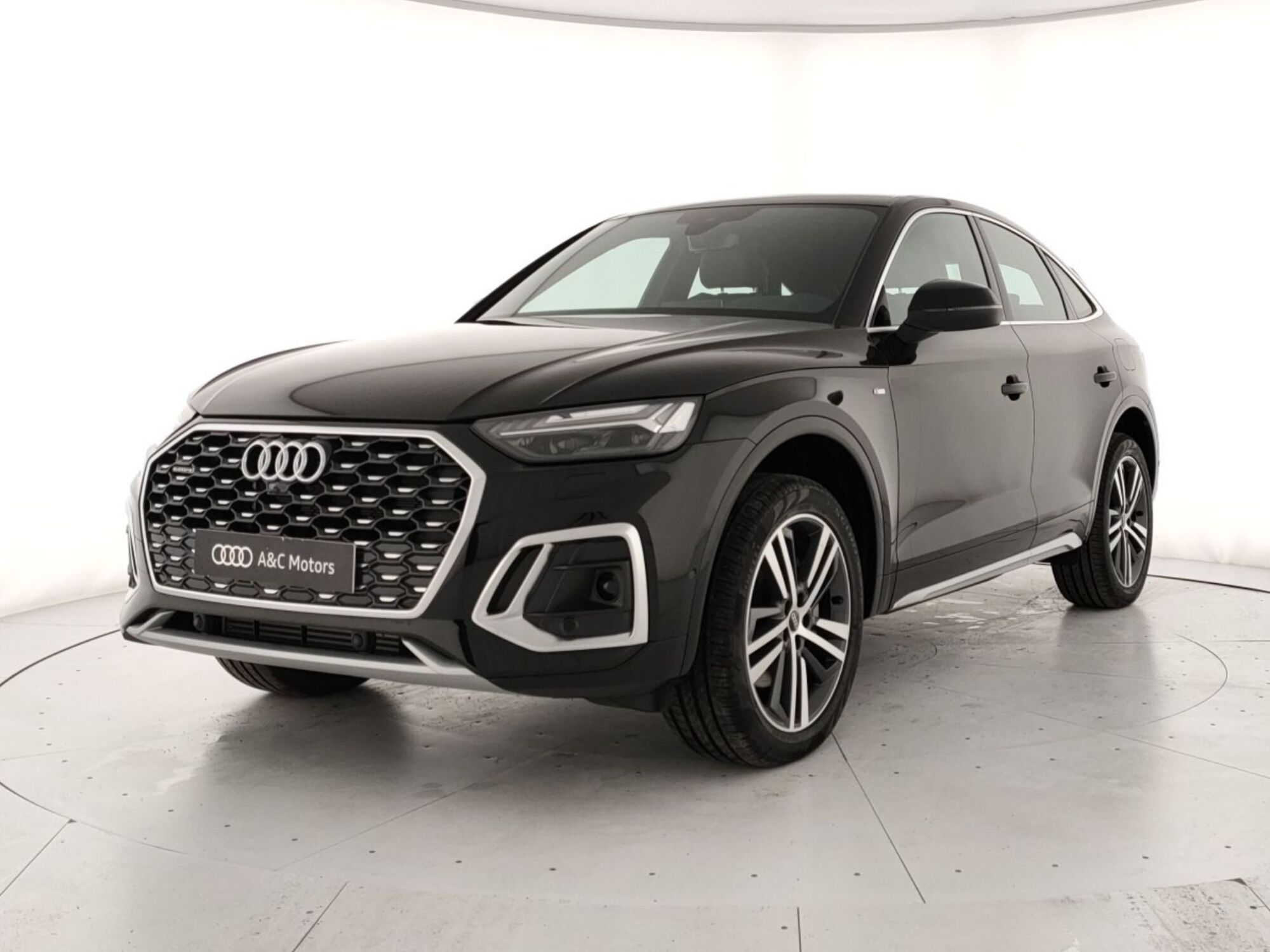 Audi Q5 Sportback 55 2.0 tfsi e S line quattro s-tronic nuova a Pozzuoli