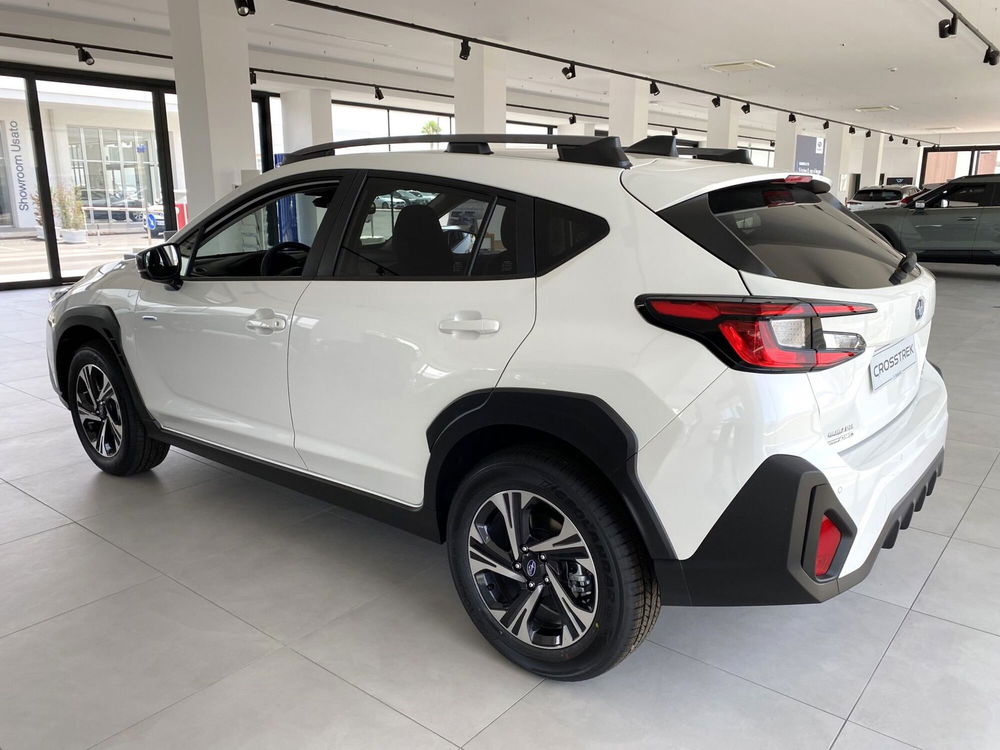 Subaru Crosstrek nuova a Bari (4)