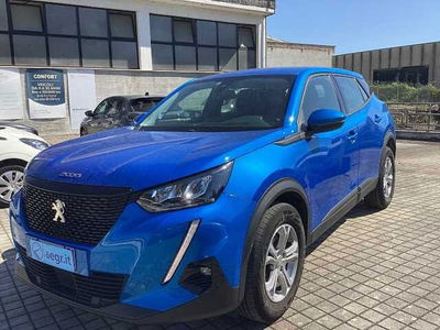 Peugeot 2008 PureTech 100 S&amp;S Active Pack  del 2021 usata a Castel Madama