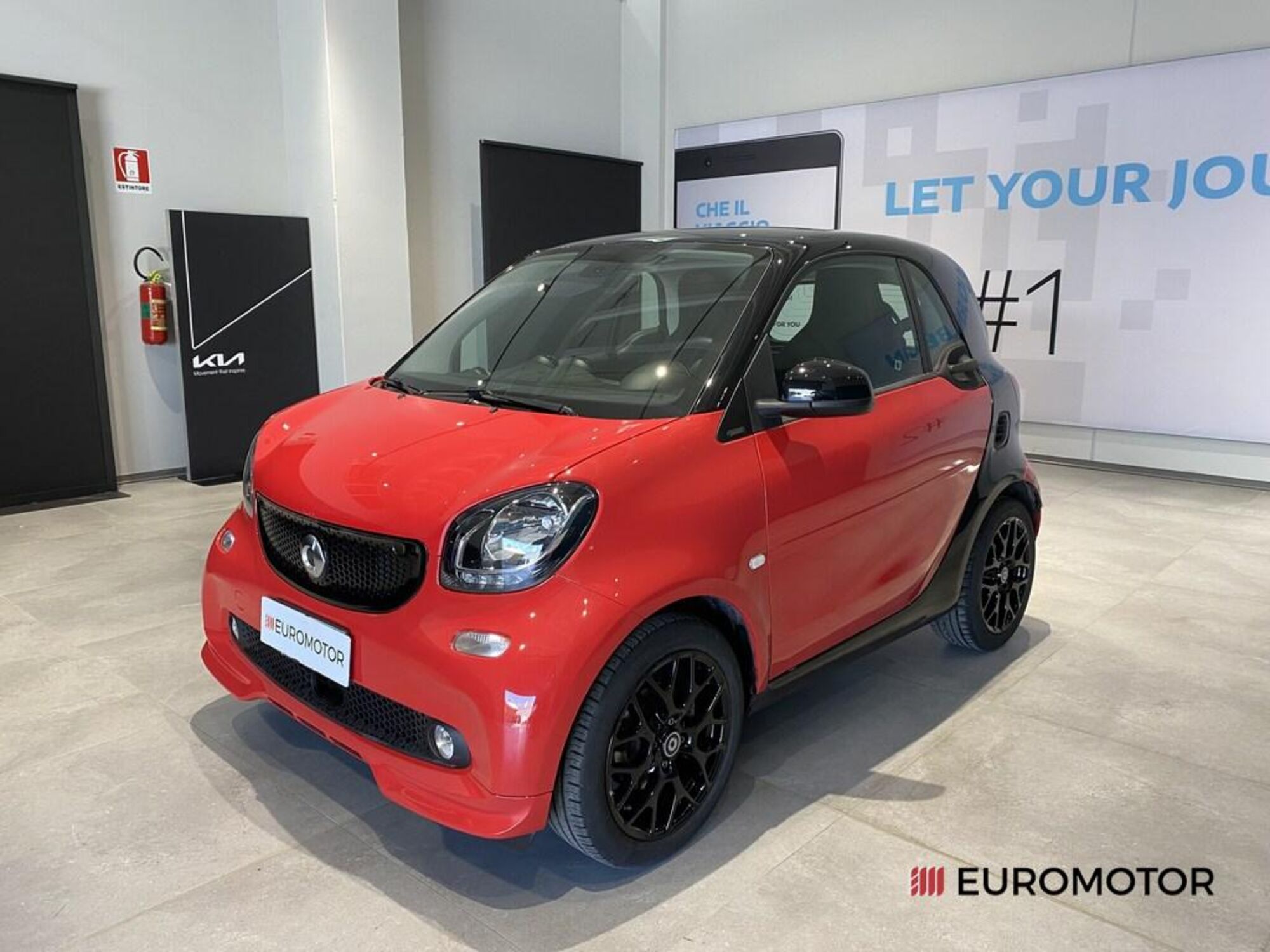 smart Fortwo 90 0.9 Turbo twinamic Superpassion del 2019 usata a Modugno