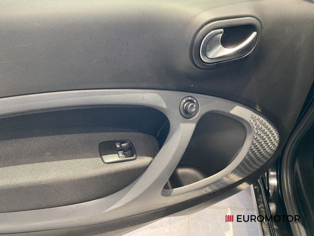 smart Fortwo usata a Bari (13)