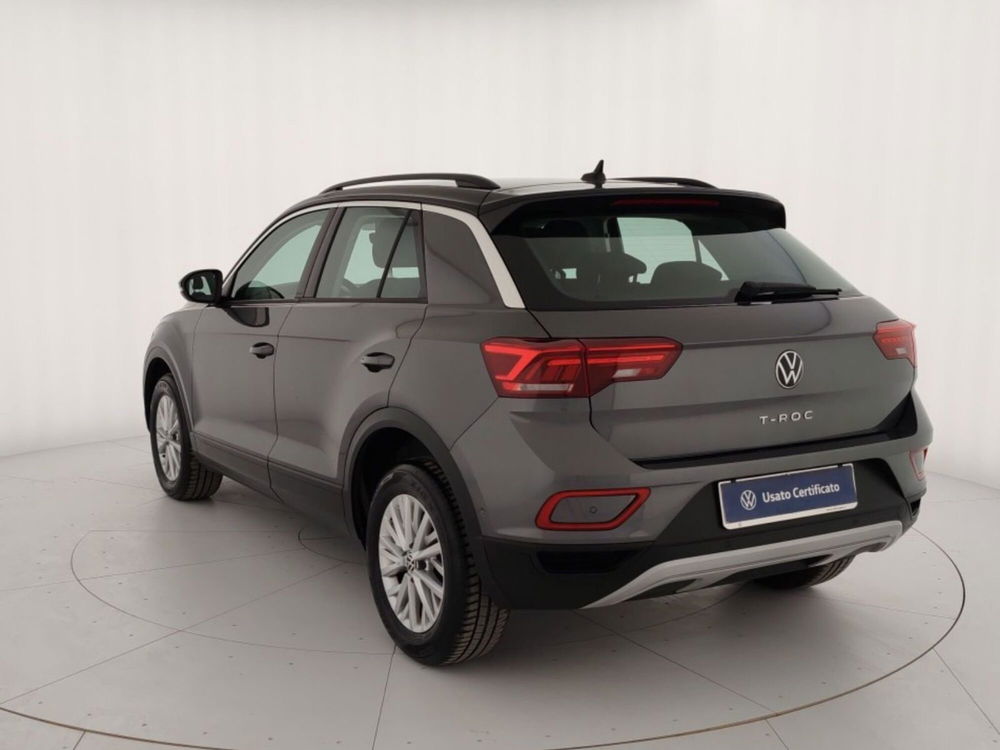 Volkswagen T-Roc usata a Massa-Carrara (2)