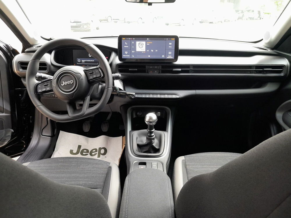 Jeep Avenger nuova a Ancona (11)