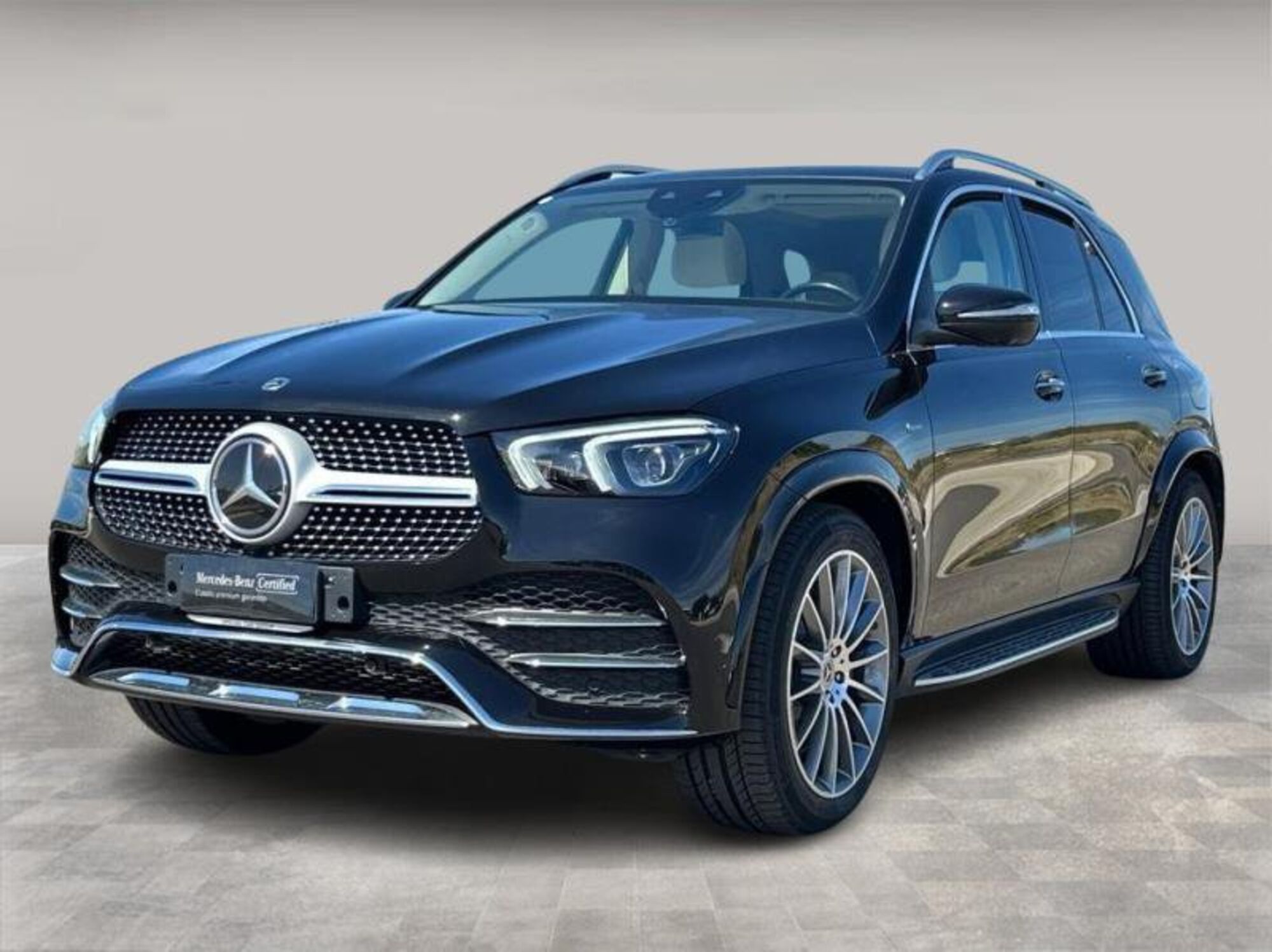 Mercedes-Benz GLE SUV 350 de 4Matic EQ-Power Premium del 2021 usata a Elmas