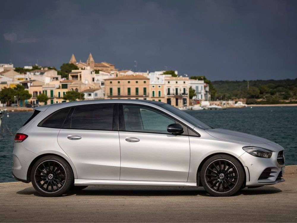 Mercedes-Benz Classe B nuova a Cagliari (5)