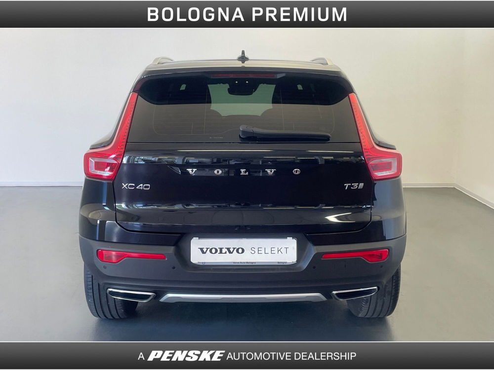 Volvo XC40 usata a Bologna (7)