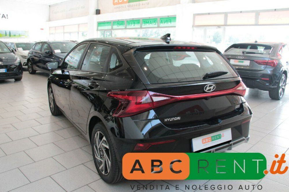 Hyundai i20 nuova a Milano (5)