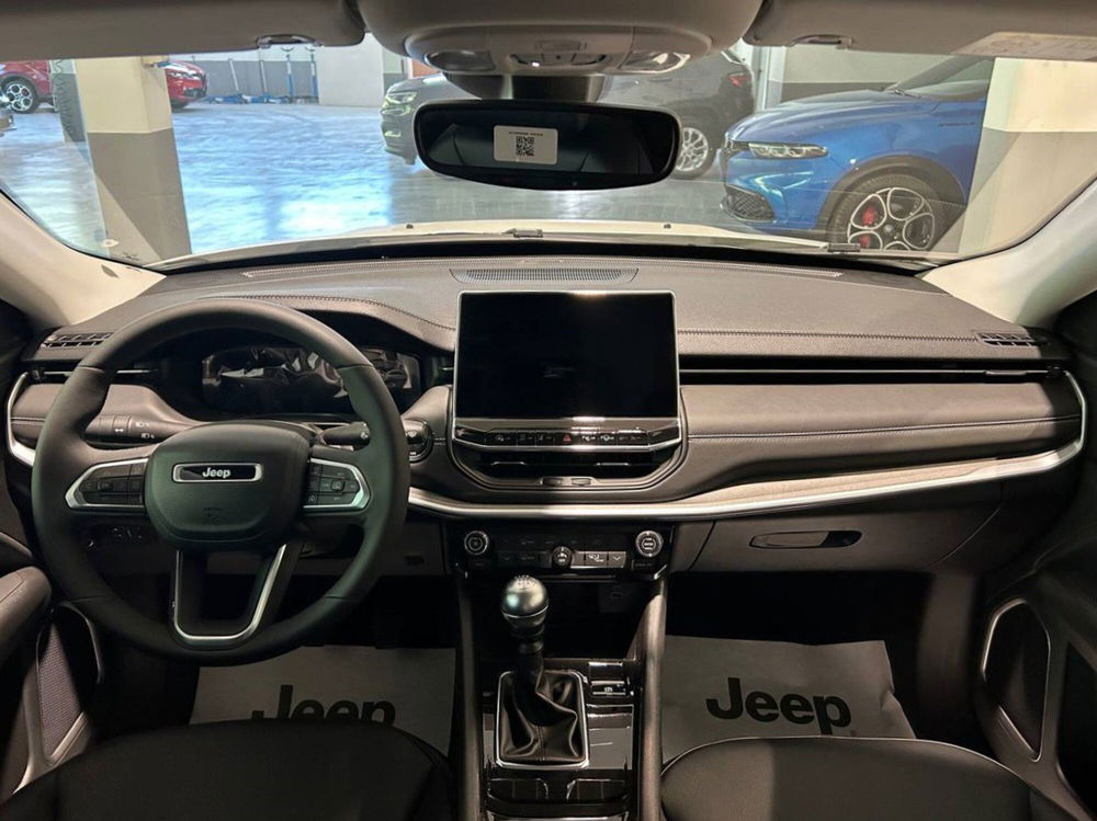 Jeep Compass nuova a Ancona (12)