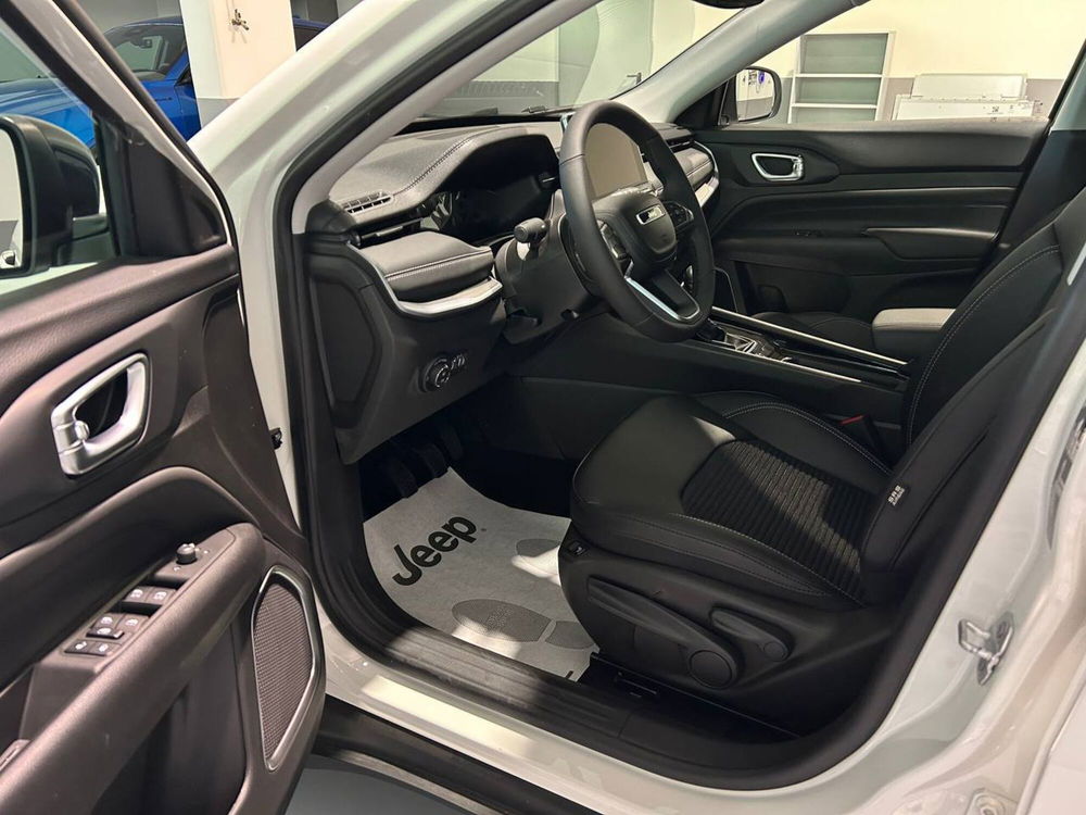 Jeep Compass nuova a Ancona (6)