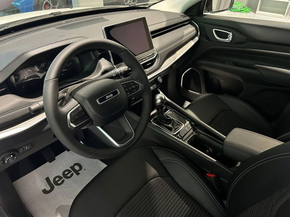 Jeep Compass nuova a Ancona (7)