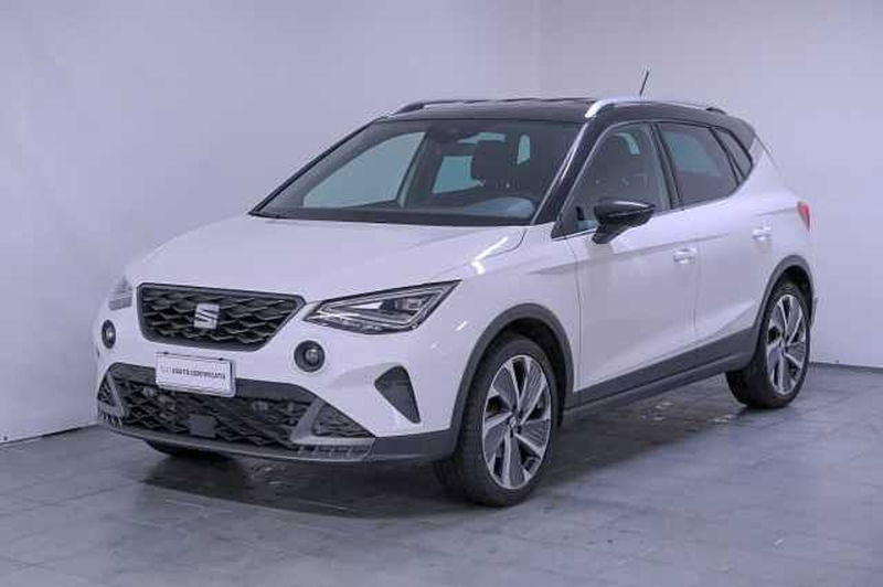 SEAT Arona 1.0 EcoTSI 110 CV DSG FR  del 2022 usata a Pianopoli