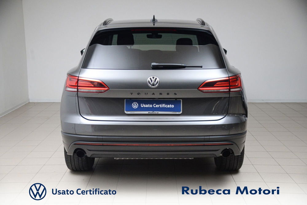 Volkswagen Touareg usata a Perugia (5)