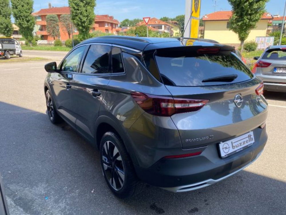 Opel Grandland X usata a Milano (6)