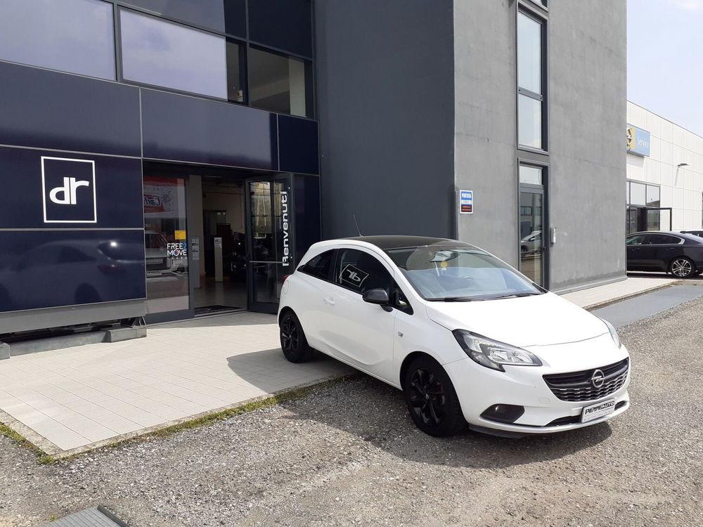 Opel Corsa Coupé usata a Piacenza