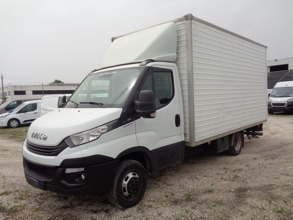 Iveco Daily Telaio usata a Treviso