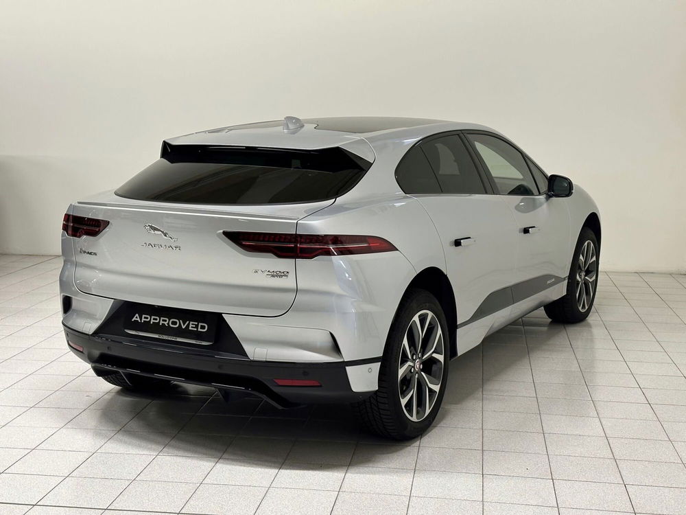 Jaguar I-Pace usata a Novara (2)