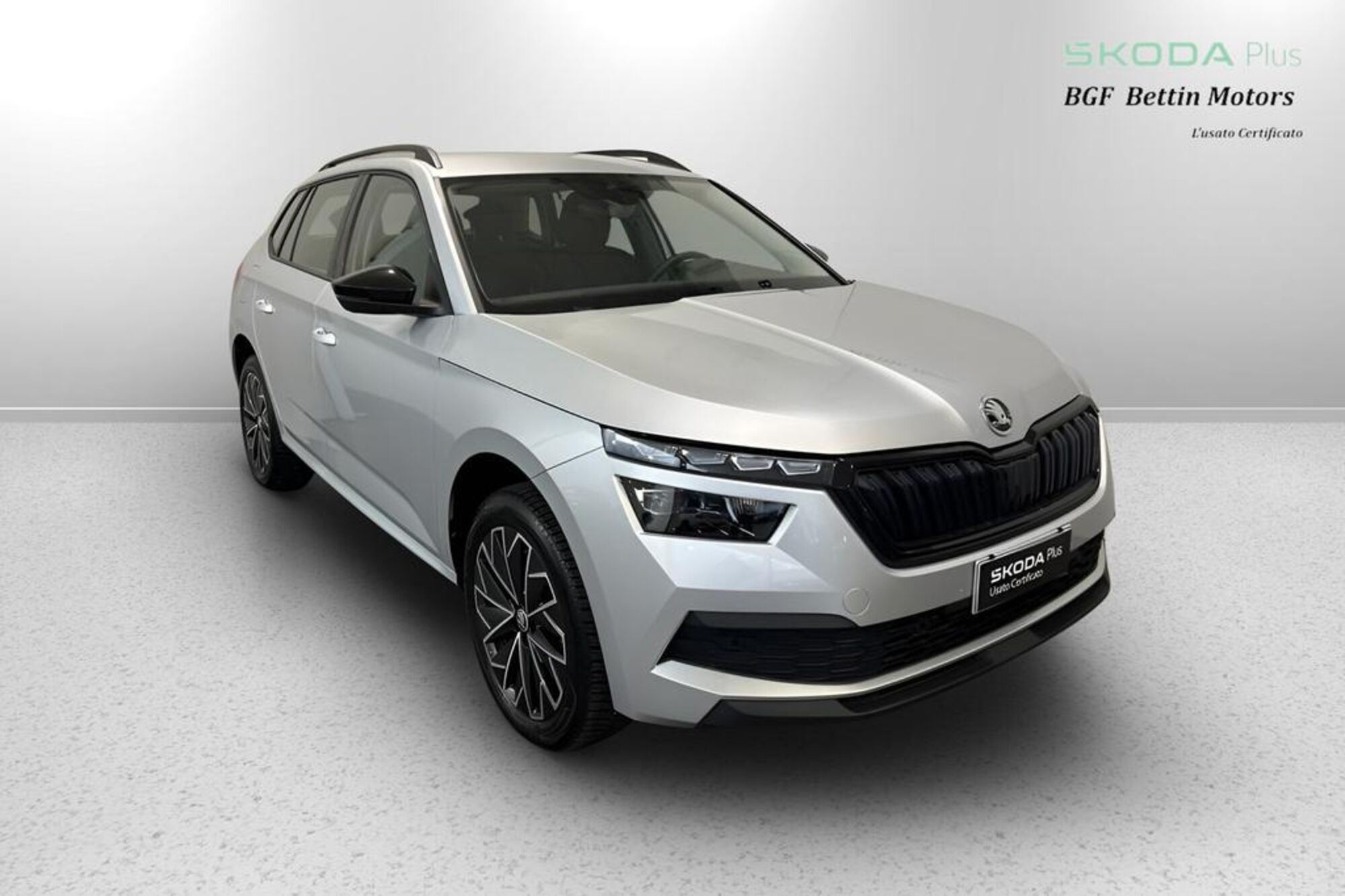 Skoda Kamiq 1.0 tsi Black Dots 95cv del 2023 usata a Piove di Sacco