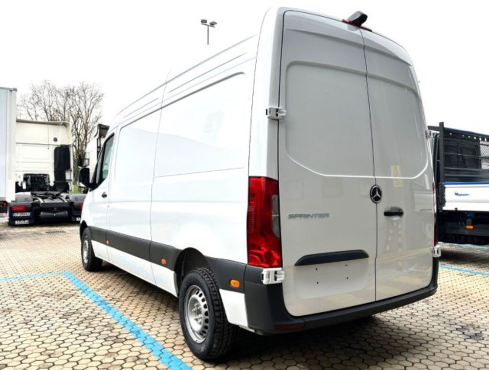 Mercedes-Benz Sprinter nuova a Bergamo (6)