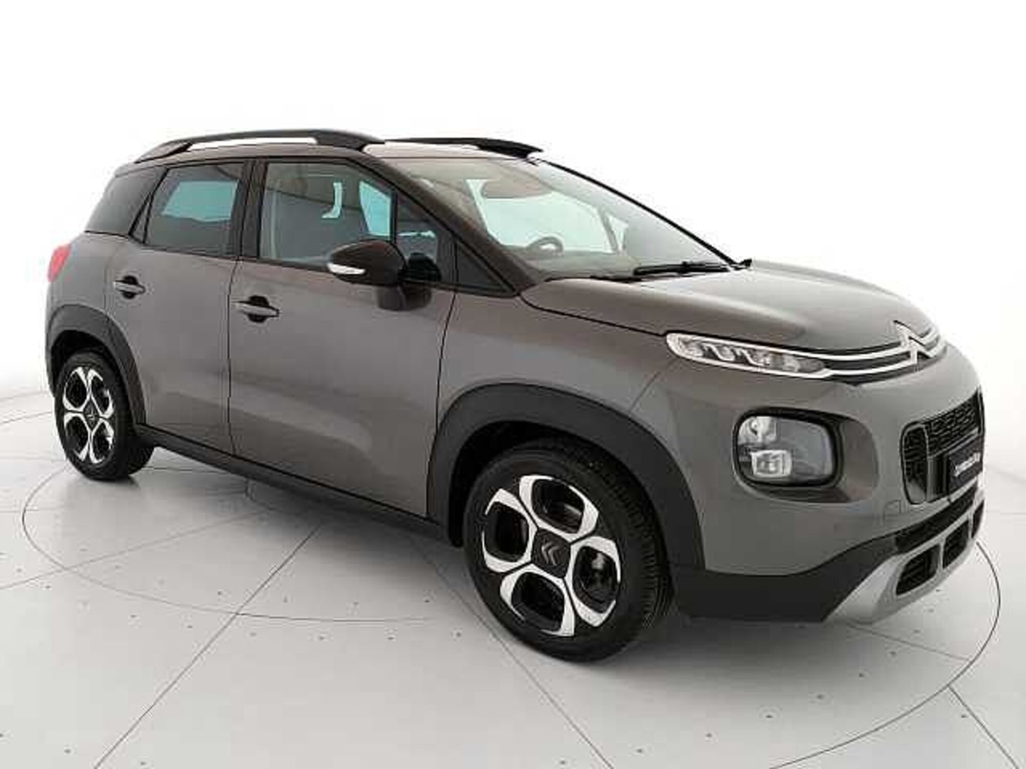 Citroen C3 Aircross BlueHDi 100 S&amp;S Shine  del 2020 usata a Teverola