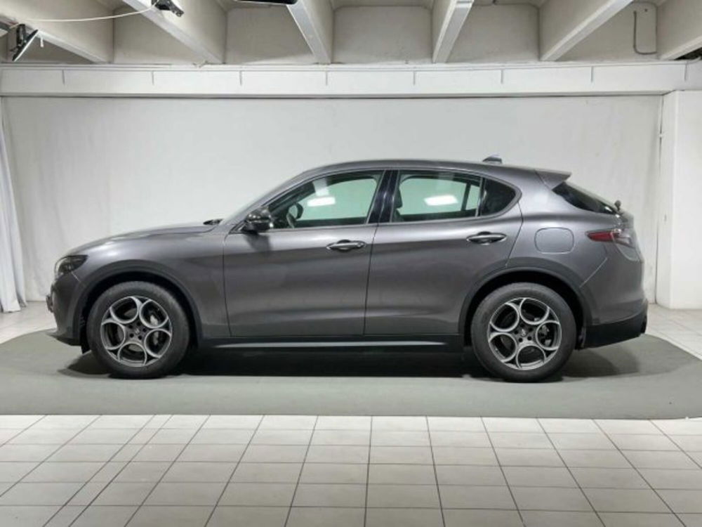 Alfa Romeo Stelvio usata a Sondrio (2)