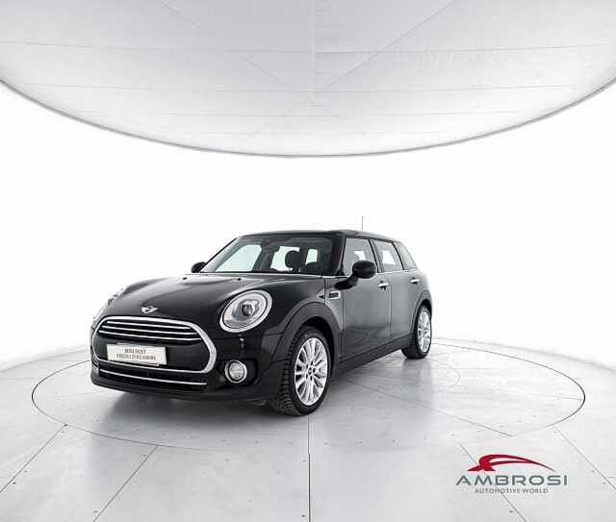 MINI Mini Clubman 1.5 One D Business Clubman  del 2017 usata a Viterbo