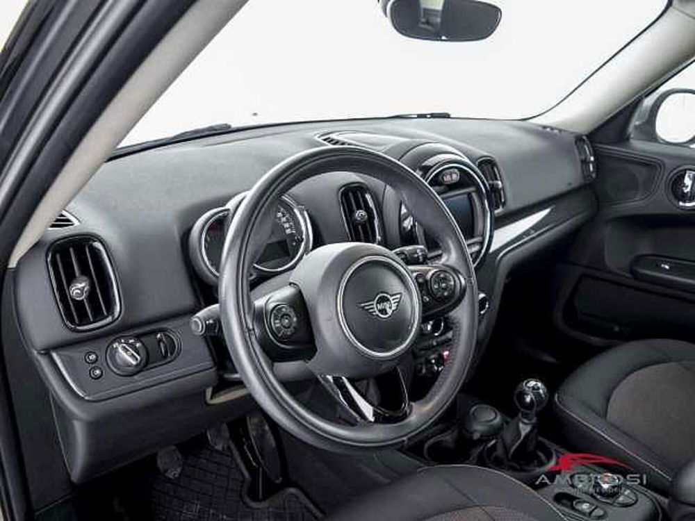 MINI Mini Countryman usata a Viterbo (8)