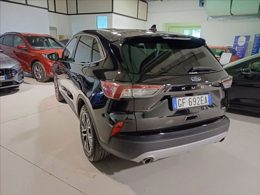 Ford Kuga usata a Milano (7)