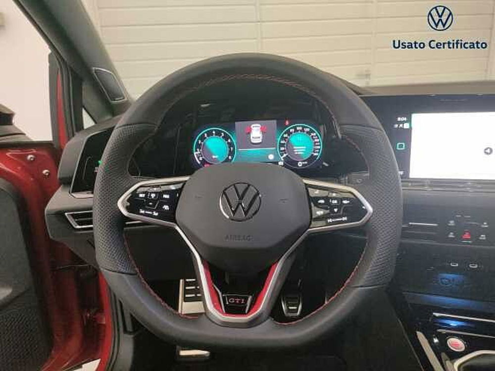 Volkswagen Golf nuova a Varese (14)