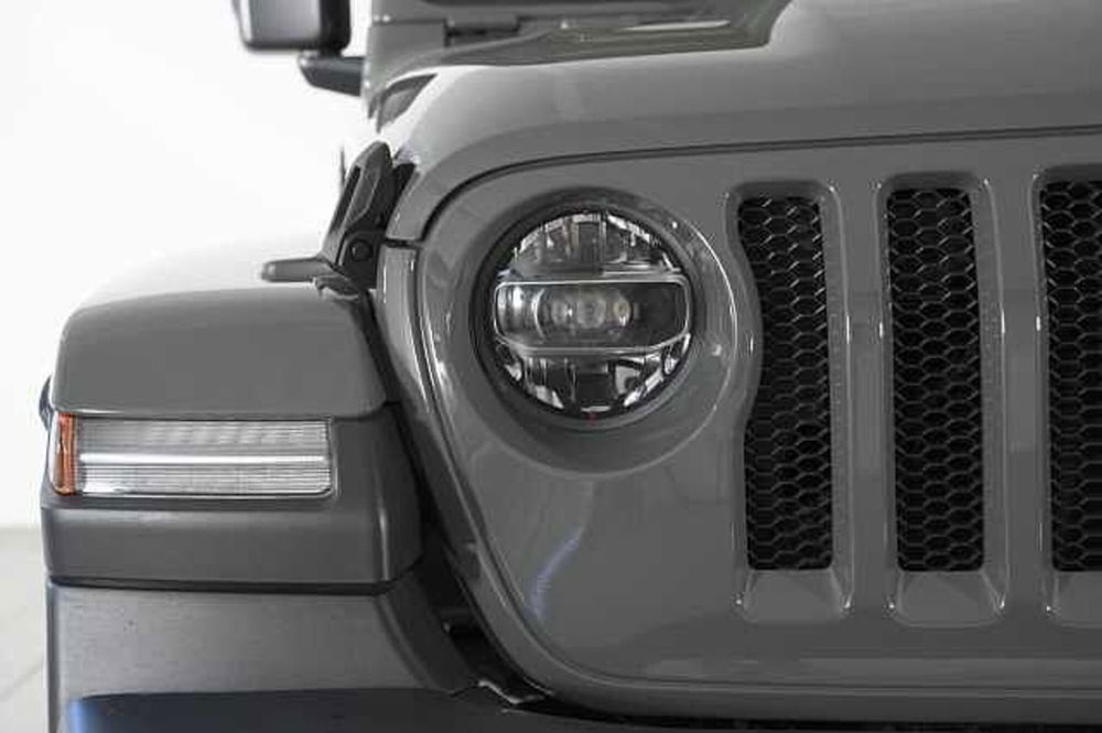 Jeep Wrangler Unlimited usata a Como (8)