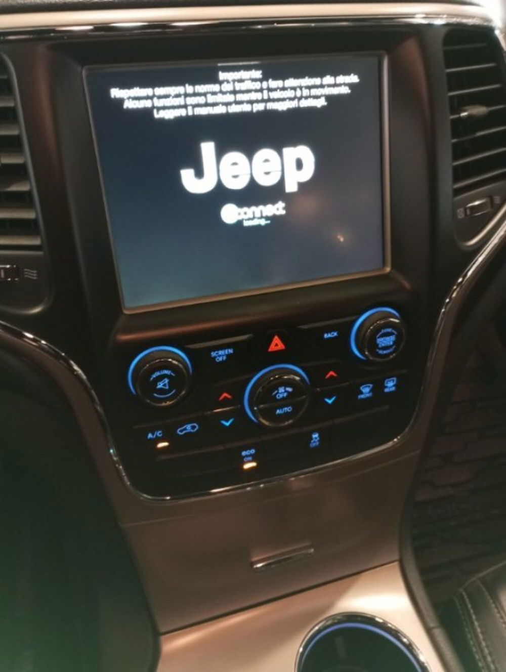 Jeep Grand Cherokee usata a Modena (7)