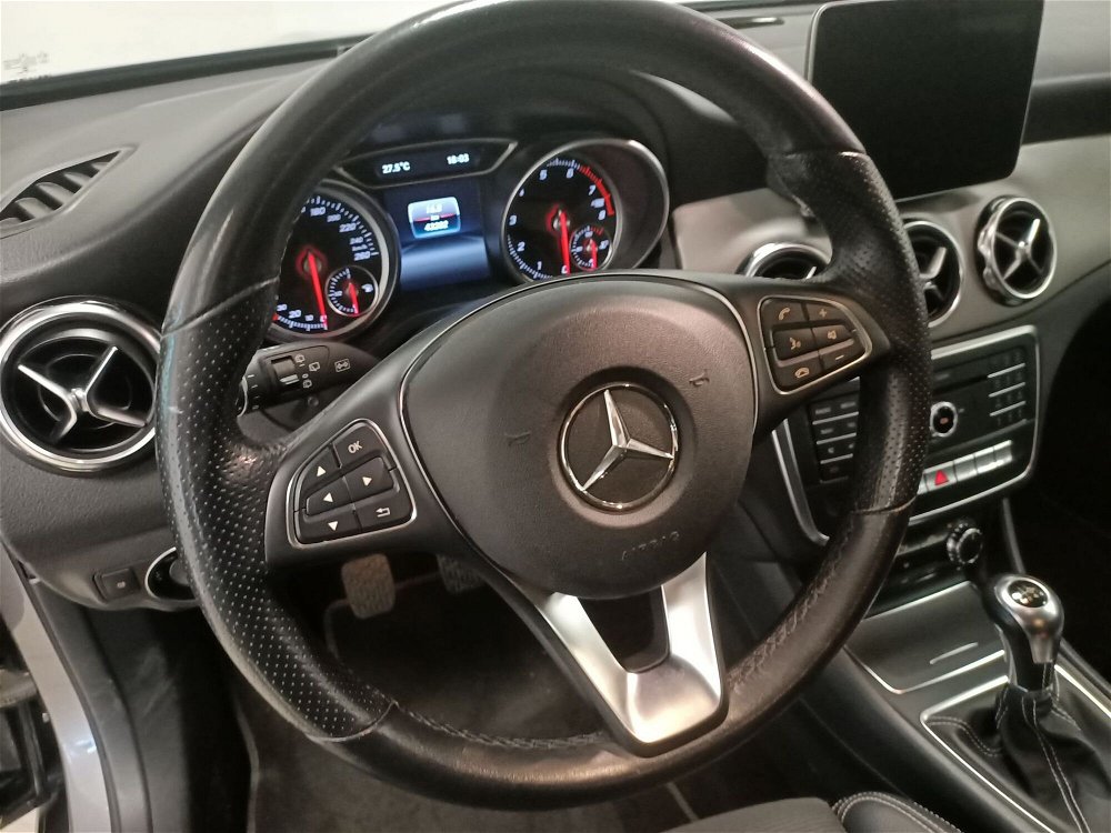 Mercedes-Benz GLA SUV usata a Torino (9)