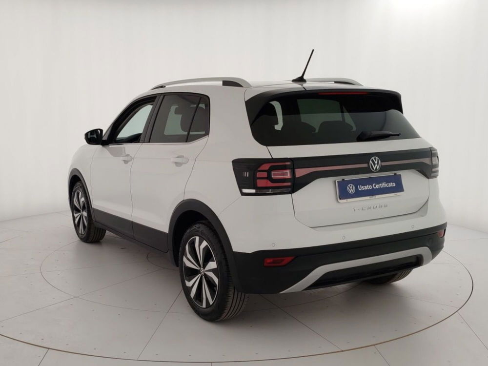 Volkswagen T-Cross usata a Massa-Carrara (2)