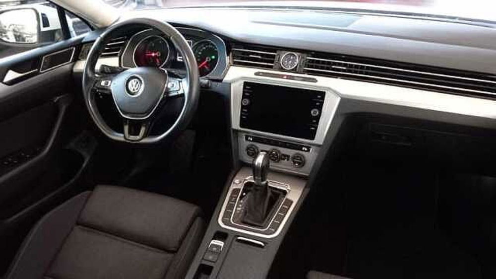 Volkswagen Passat Variant usata a Barletta-Andria-Trani (7)