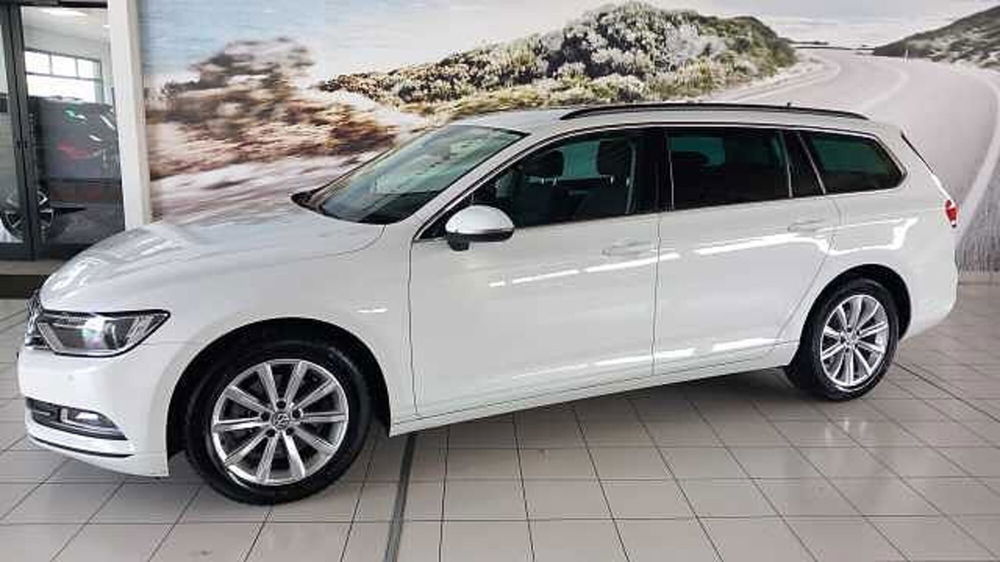 Volkswagen Passat Variant usata a Barletta-Andria-Trani (2)